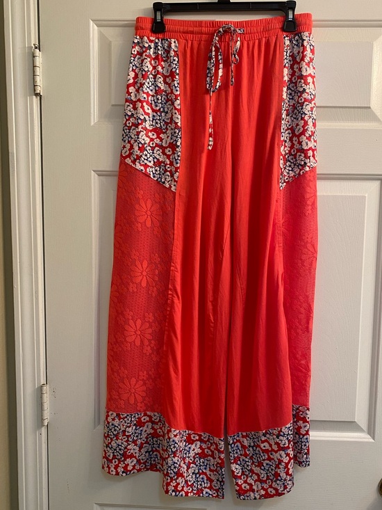 POL Pants - POL Red Floral Panel Wide-Leg Pants